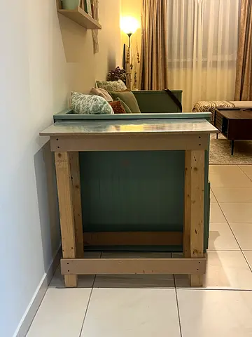 Multi-utility Table for Free