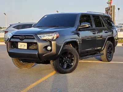 2021 Toyota 4RUNNER — фото 2
