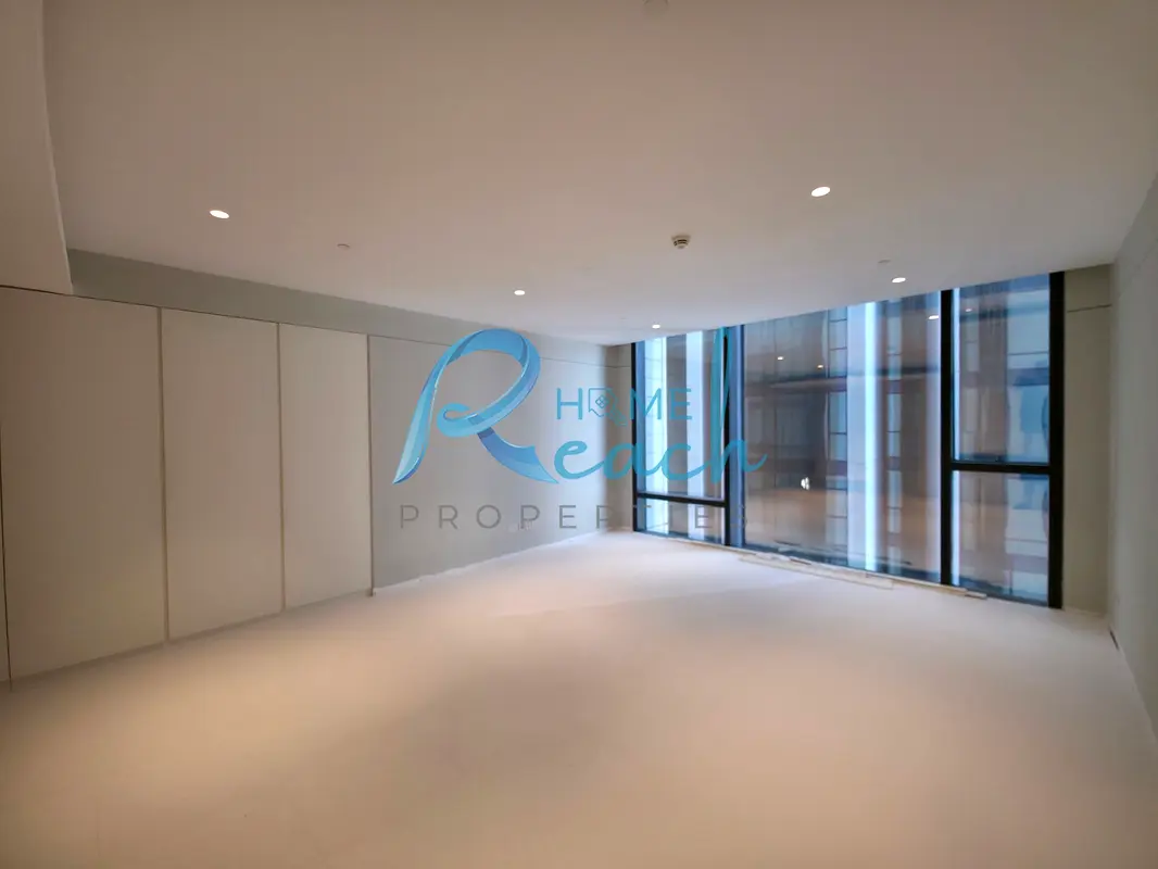 Hot Deal Studio Stunning Sea View +Parking