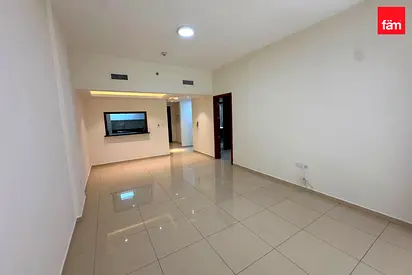 Chiller Free | Large 1br | Maid Room | Balcony