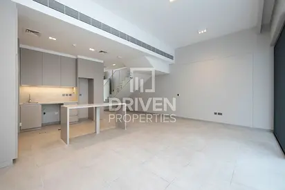 Single Row | Ready to Move in | Multiple Options