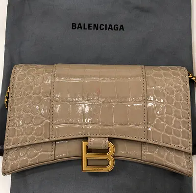 Authentic Balenciaga Hourglass Wallet on Chain (WOC) – Croc Embossed – Like New
