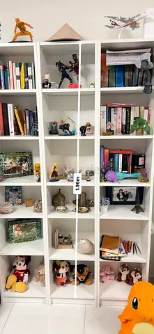 Large White Bookshelf Unit — 3-panel, 196 cm tall, good condition