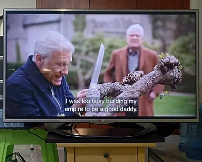 Tv LG - using it 5 years. 42 inch. No other specs, just TV with hdmi and remote