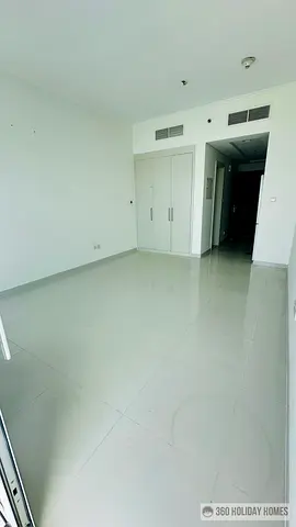 Golf View STD | Big Balcony | Huge Layout