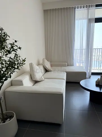 Spacious Modern River Sofa - High Quality