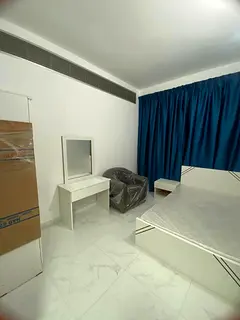 Fully furnished master bedroom available @khalidiyah