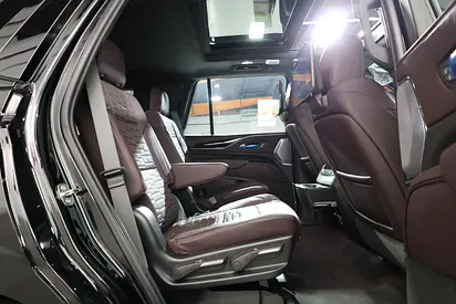 صورة مصغرة 16 لـ 2024 Cadillac ESCALADE