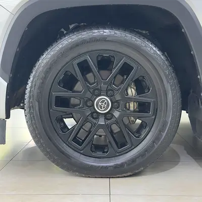 صورة 15 لـ 2024 Toyota SEQUOIA