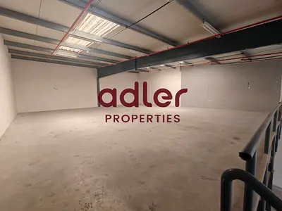 SPACIOUS WAREHOUSE | 4,200 SQ. FT. | PRIME INDUSTRIAL AREA 18 | READY TO MOVE