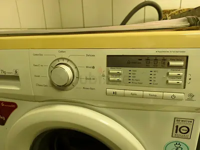 LG, Front-load 7kg Washing Machine - Working Condition.