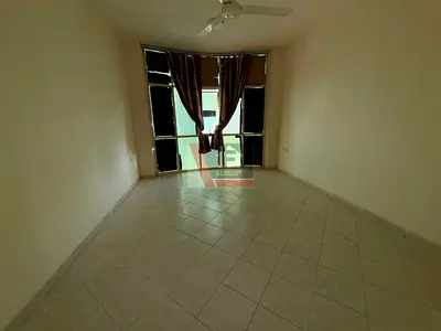 Studio With Split AC Park View Nearby Day To Day In Just 18k