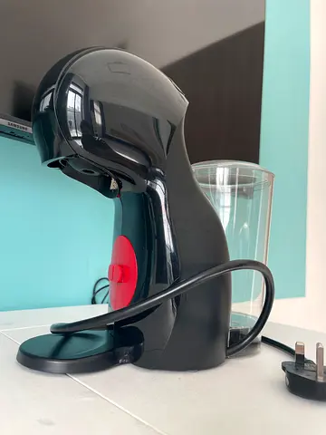 Dolce Gusto Piccolo XS Coffee Machine – Black