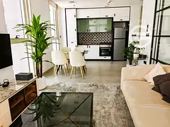 Modern Fully Furnished 2 BR | Prime Location |