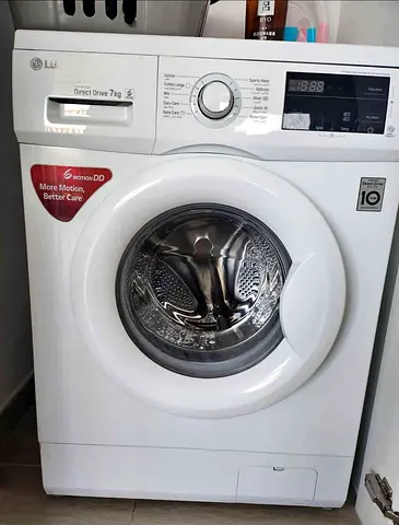 New model LG inverter 7kg Direct Drive Front Load Washing Machine