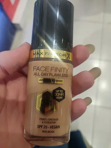Premium Makeup Products – 100% Original