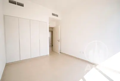SPACIOUS 3 BR TOWNHOUSE | MORE OPTOPNS AVAILABLE