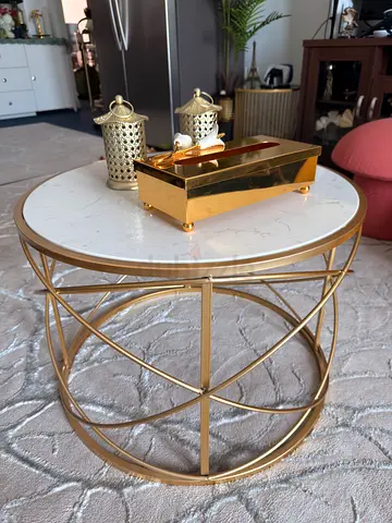 Round Gold White Marble-Top Coffee Table (Good Condition)