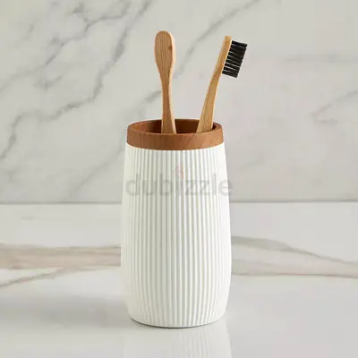 Bella Toothbrush Holder
