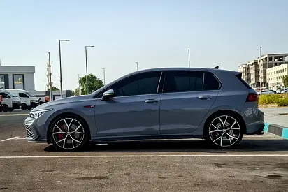 2024 Volkswagen GOLF GTI thumbnail 5