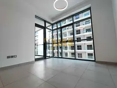 FULL PANAROMIC 1BHK BRAND NEW 1 MONTH FREE METRO