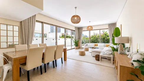 3,246 sq. ft. | Private Pool | Maid's Room