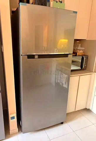 Samsung refrigerator top mount freezer neat and clean perfect working