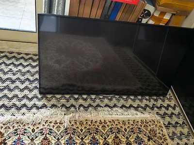 42 inches LG smart TV