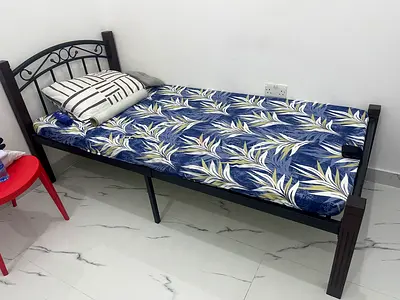 Single metal bed frame with mattress - good condition
