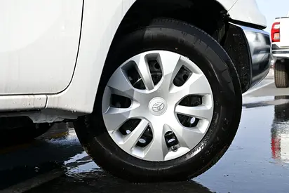 صورة 12 لـ 2025 Toyota HILUX