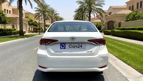 2021 Toyota COROLLA — фото 4