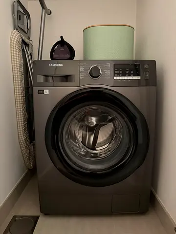 Samsung Front Load Washer - Good Condition