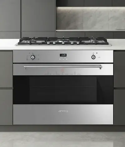 SMEG Built-in Gas Oven 90cm – Premium Italian Design