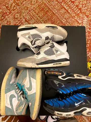 Lot of 3 used sneakers — Nike Air Max + Jordan 4 + Nike SB Dunk (sizes vary)