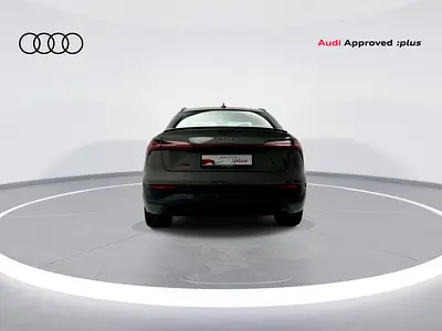 صورة 5 لـ 2024 AUDI Q8 E-TRON