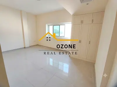DIRECT FROM OWNER //NO CASH COMMISSION AND NO CASH DEPOSIT //20 DAYS FREE //SPECIOUS 2BHK WITH BALC