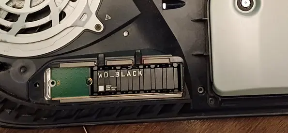 WD SN850 official PS5 SSD with heat sink, 7000 mb/s speed