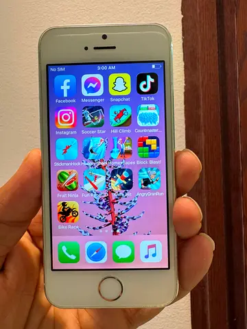 I phone 5s 64gb Excellent Condition