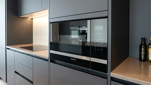 Siemens Latest Model Built-in Microwave 60cm Touch Control – Premium German Engineering