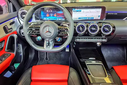 2025 Mercedes-BENZ A-CLASS — миниатюра 10