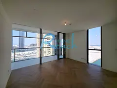 Hot Deal 2-BR Stunning Sea View + Balcony