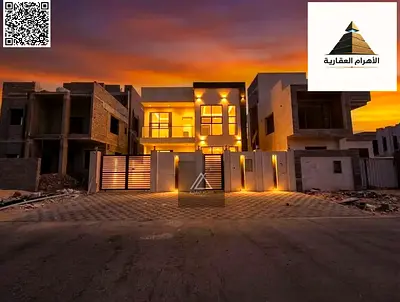 Two-story villa with a roof terrace, featuring 5 master bedrooms; freehold ownership, with the price inclusive of registration fees.