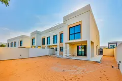 √4BR Villa Maid+Study| Opposite to community Pool√