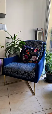 Luxe Velvet armchair
