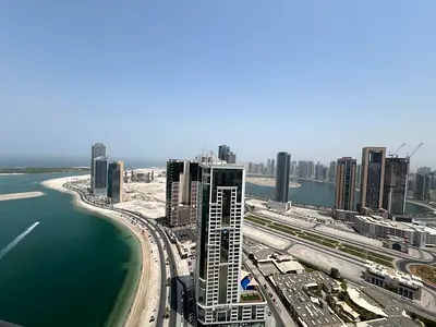 spacious 2BHK available in full sea view