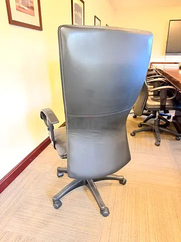 Office chairs -36pcs