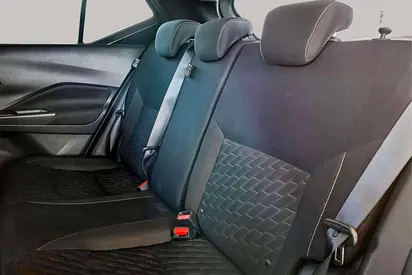 2022 Nissan KICKS — фото 12