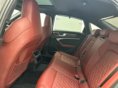 2025 AUDI S6 照片 13