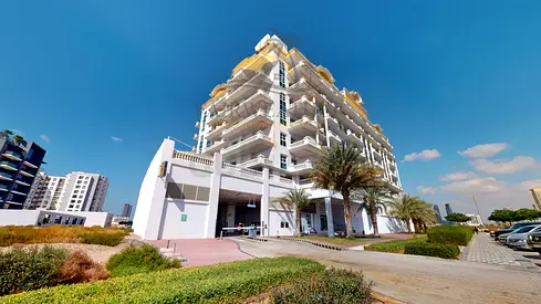 HOT OFFER! DIRECT FROM OWNER 1 BHK WITH BALCONY FULLY FURNISHED