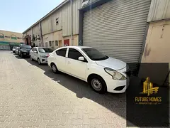 3000 sqft Luxury Warehouse | good location with free parking space